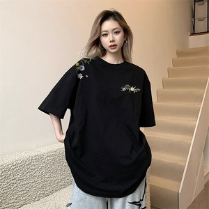 万针全刺绣工艺抖音得物高品质260克重磅纯棉双纱美式高街短袖T恤图片