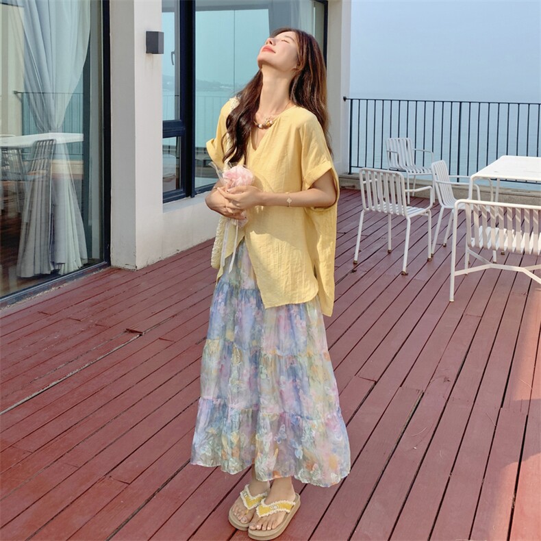 慵懒风宽松短袖套装女2025夏季新款法式上衣仙女碎花半身裙两件套图片