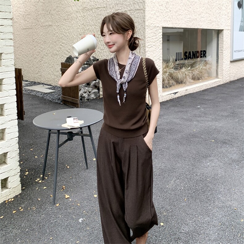 韩系咖色圆领针织短袖高腰垂感阔腿裤夏新款通勤显瘦两件套装女，女装套装/套裙，维壹