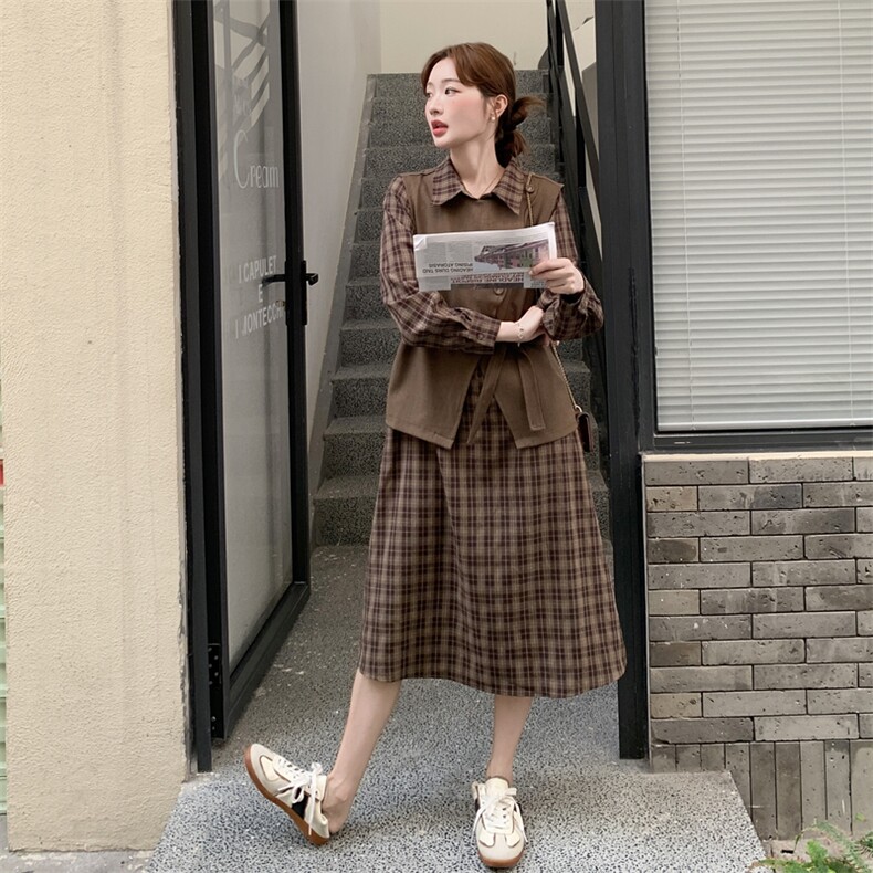 美拉德复古格子连衣裙套装女2025秋季新款气质显瘦马甲长裙两件套,女装套装/套裙,2C115