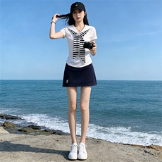白色上衣+宝蓝色裤裙（套装）