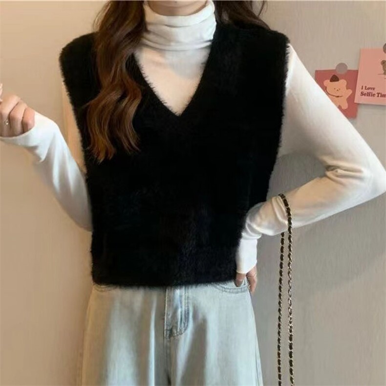 2024秋季新款V领时尚貂毛新款法式海马毛百搭马甲背心，女装背心吊带，萱芳婷羊绒