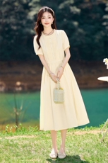文艺绿色棉麻短袖连衣裙女2026夏季新款系带收腰气质减龄过膝长裙，女装连衣裙，倪叶myz