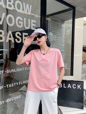 《现货》渐变发泡字母百搭T火爆发售中，其它，NOUSWEETY 诺小姐衣橱