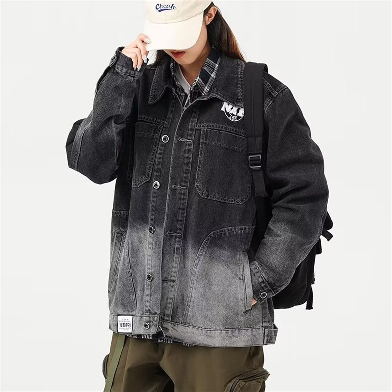 牛仔夹克工装口袋中性风渐变色字母刺绣大码M-4XLJ11P60,男装夹克,星座1013-1
