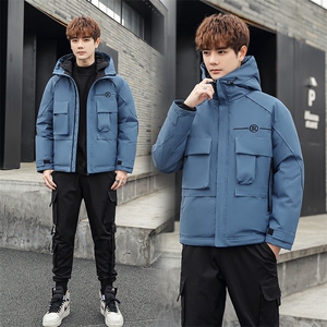 现货足连帽刺绣短款户外白鸭绒羽绒服男  主推差价大图片