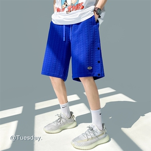 2023夏克莱因蓝无影墙贴标华夫格排扣开叉男五分短裤DK28626-P45