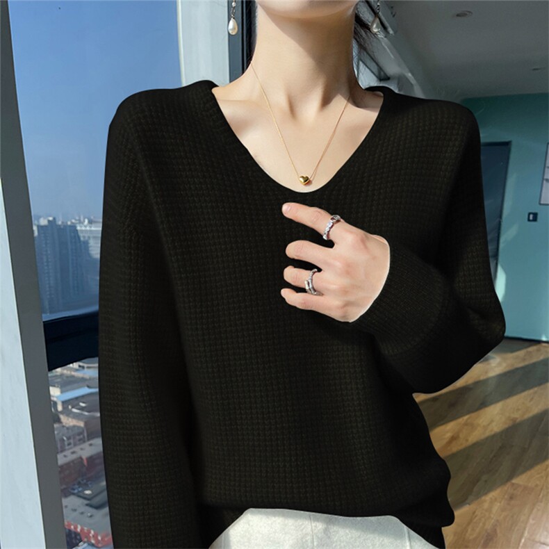 时尚V领羊毛衫女秋冬新款修身显瘦气质打底针织衫，女装羊毛衫，宇灿羊绒