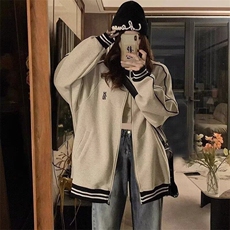 灰色
