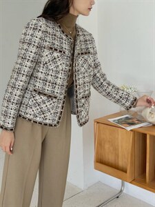 2021新款羊毛小香风外套/咖色系图片
