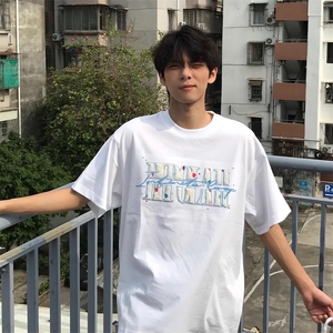 万针全刺绣工艺抖音得物高品质260克重磅纯棉双纱美式高街短袖T恤图片