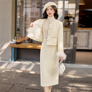 法式小香风90羽绒套装女2025年冬季新款轻奢高级感半身裙两件套图片