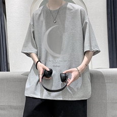 灰色