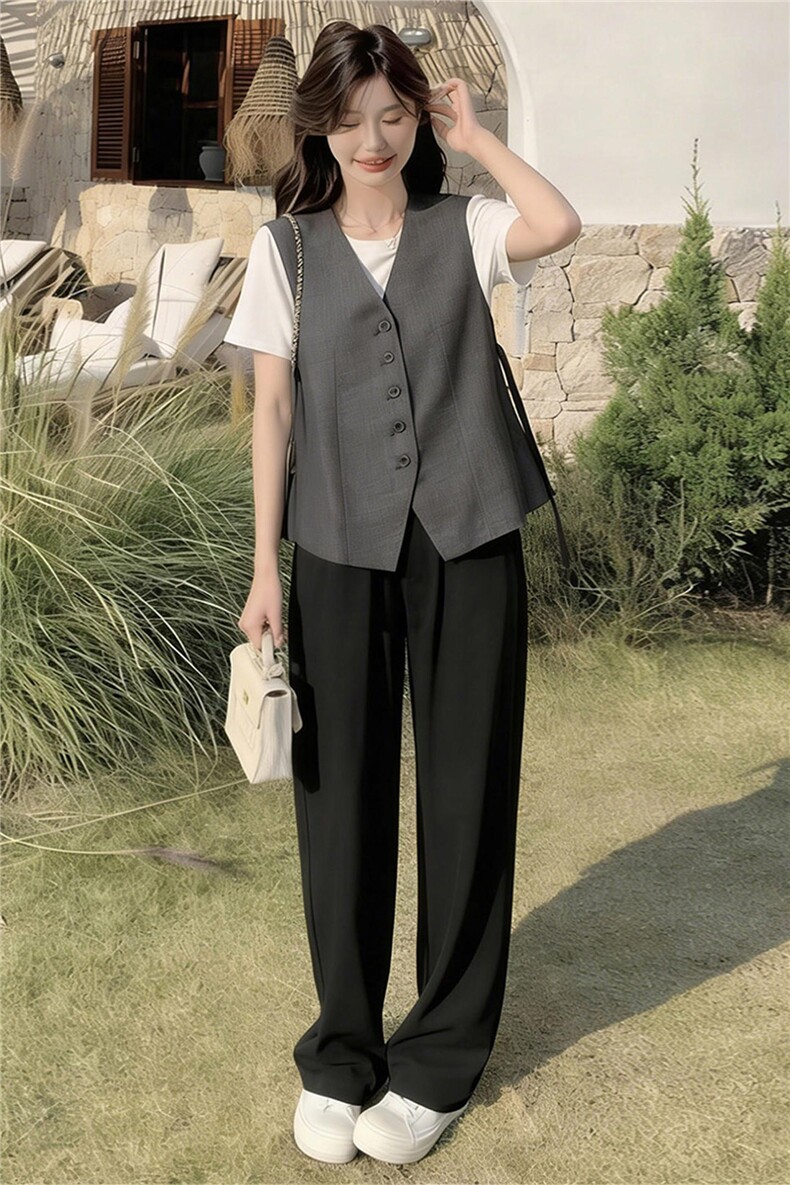 欧货运动套装女春款圆领纽扣马甲上衣内搭白色T恤阔腿长裤三件套,女装套装/套裙,江南
