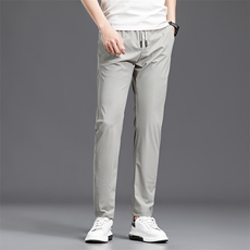 卡其色