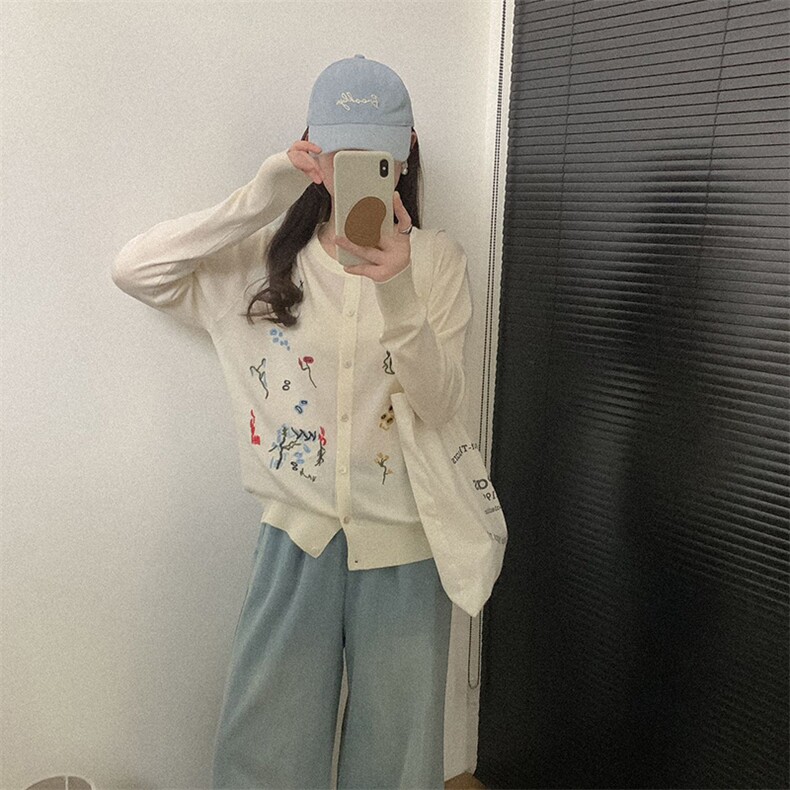 重工刺绣钩花精纺羊毛开衫女圆领拼色针织衫毛衣宽松休闲外套上衣,针织衫/毛衣,佰米娇羊绒