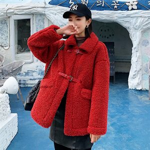 2021秋冬新款颗粒绒羊羔毛皮毛一体外套短款女图片