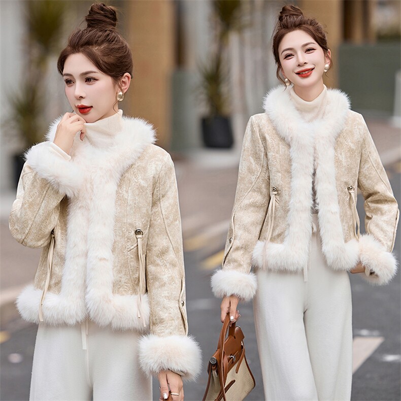 小香风仿狐狸毛拼接棉服女2024冬新款时尚短款皮毛一体麂皮绒外套，女装棉衣/棉服，奕薇雅