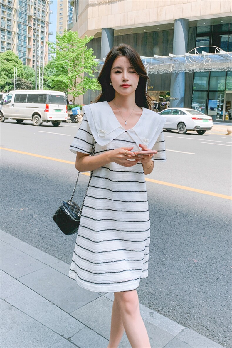 法式白色条纹娃娃领连衣裙女夏2025年新款超好看中长款宽松T恤裙,女装连衣裙,帛香坊