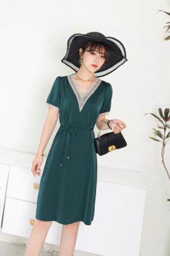 华尔缎，女装，卡娜品位