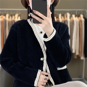时尚水貂绒外套女秋冬新款显瘦百搭针织开衫毛衣外套图片