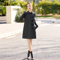小香风女春季2025新款修身打底衫新中式盘扣背心连衣裙，女装连衣裙，依万里