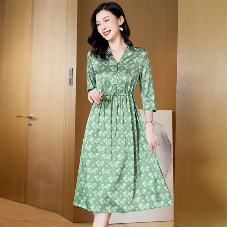 【纯jing】显瘦收腰洋气碎花长袖连衣裙2024冬季商场撤柜折扣女装,女装连衣裙,阿舍尔精品