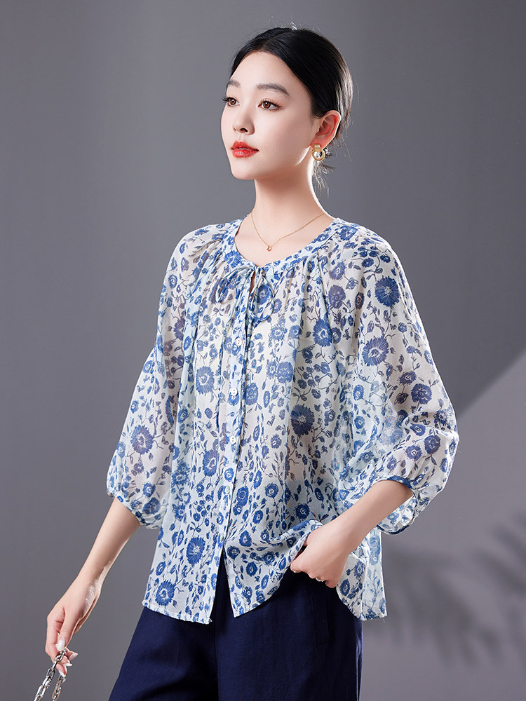 碎花中袖上衣女七分袖高端2025夏季宽松版减龄衬衫轻薄天丝防晒衣,女装衬衫,靓衣阁