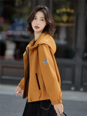 2025秋季新品橙色甜美减龄简约时尚休闲连帽工装外套，女装短外套，难舍钰依