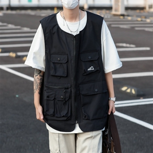 新款户外登山露营工装马甲男士潮牌宽松多口袋运动马甲