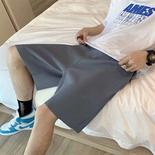 灰色