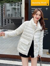 秋装新款羽绒服，女装羽绒服，雨恋依香