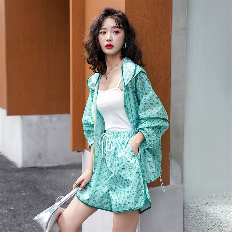 2022年夏季网红炸街套装女防晒外套+高腰短裤辣妹两件套休闲/淑女,女装套装/套裙,韩蜜菓