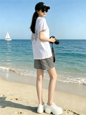 韩版休闲运动套装女夏季新款气质显瘦圆领短袖上衣条纹短裤两件套，女装套装/套裙，江南