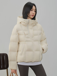 现货2025年冬季新款90白鸭羽绒休闲风套头羽绒服女外套图片