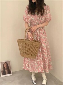 碎花清新连衣裙图片