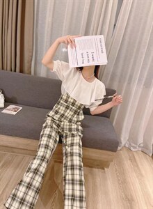 背带裤套装图片
