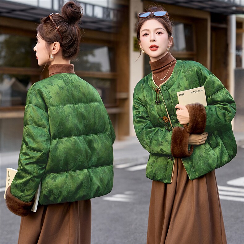 现货新中式提花羽绒服女2025冬季新款超好看拼接撞色保暖外套女,女装羽绒服,美沁