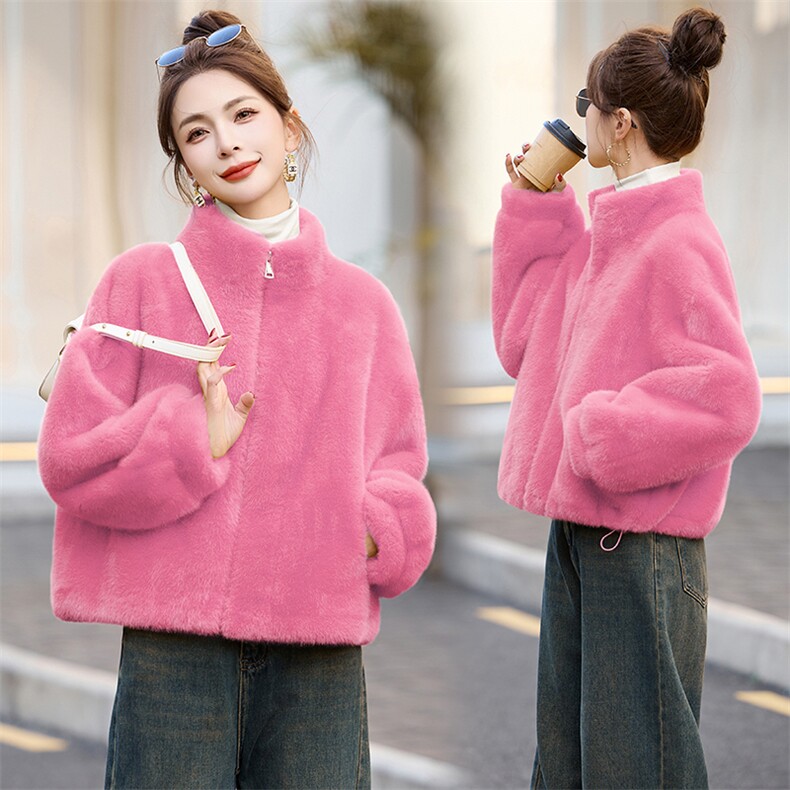 秋冬外套女2024新款小个子小香风独特超好看短款欧货毛绒皮毛一体，女装皮草，盈茜