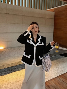 西装套装连衣裙图片