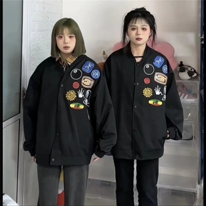 秋冬加绒加厚复古徽章潮牌刺绣棒球服男女情侣外套宽松夹克上衣潮图片