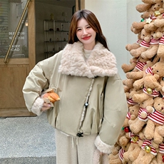 8888白鸭绒加厚毛毛羽绒服女保暖卡其色羊羔毛领翻领p325k528，女装羽绒服，2D143