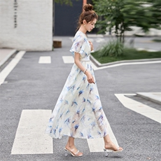 法式印花短袖连衣裙女2025夏季新款收腰显瘦优雅镶钻拼接v领长裙，女装连衣裙，辉煌依升