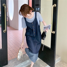 俏皮减龄撞色淡人牛仔背带裙套装女2025夏季减龄百搭款T恤两件套，女装套装/套裙，2B237