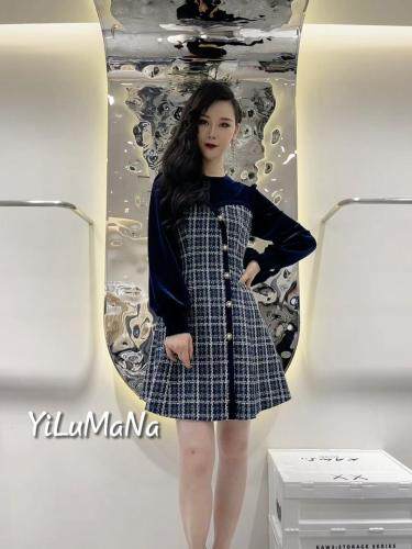 金丝绒拼接小香风，其它，一露玛娜