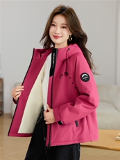 现货2025新款加绒连帽女士休闲时尚连帽派克服，女装派克服，木子恋