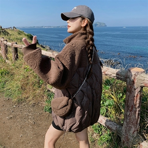 羽绒服女2025年冬季新款女装欧货羊羔毛拼接小个子加厚白鸭绒外套图片