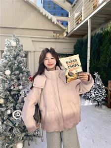 粉色渐变设计感短款连帽羽绒服女90白鸭绒外套图片