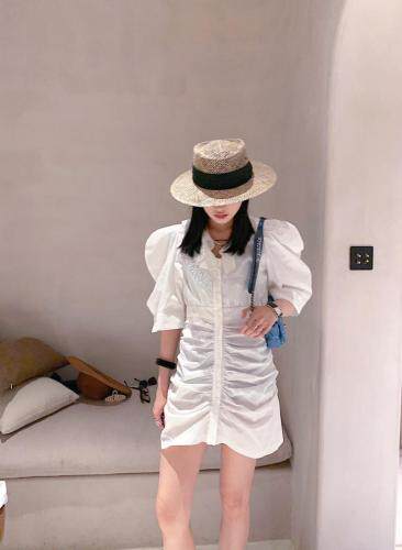 木耳边打皱连衣裙，女装连衣裙，last name