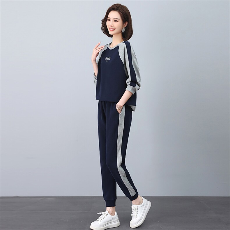 妈妈装卫衣运动套装女2024新款秋季一整套小个子穿搭中年女两件套图片